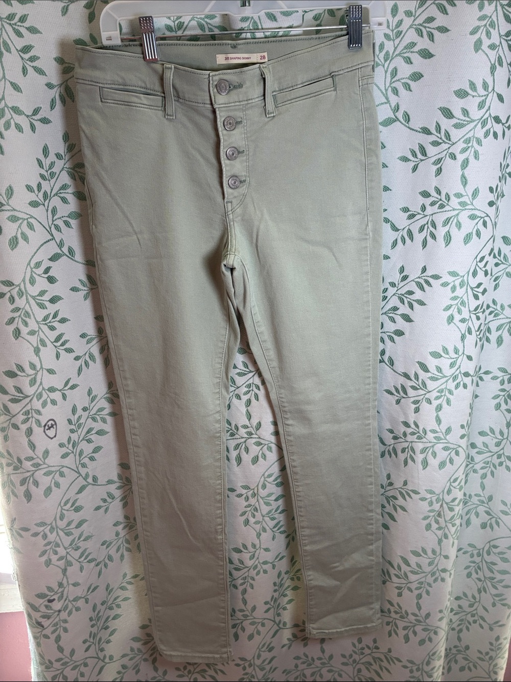 Levi's Women's Sage Green Jeggings